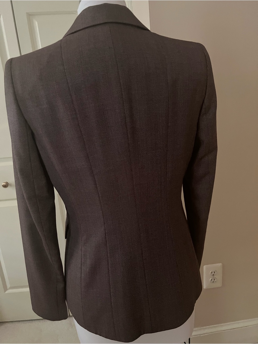 Tailored Brown Men's Blazer - Classic Single-Breasted Jacket